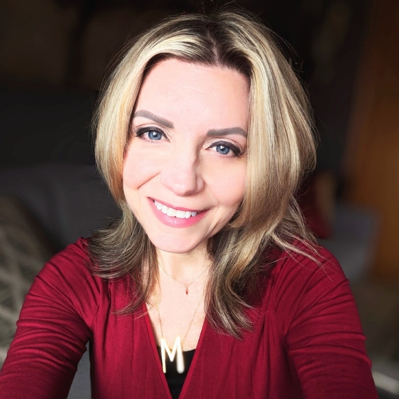 Meet your Posher, Mary - Picture 1 of 1